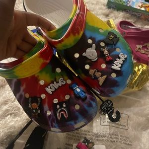women size 11 crocs